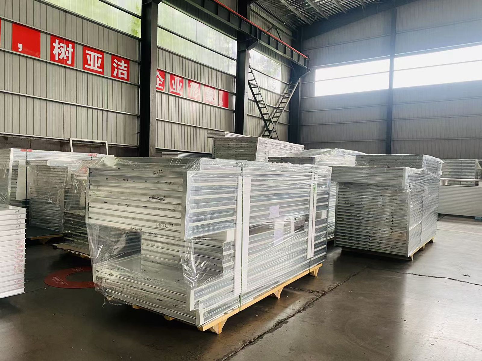 玻镁岩棉手工净化板